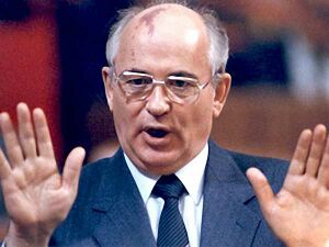Michailas gorbaciovas viska neigia.jpg