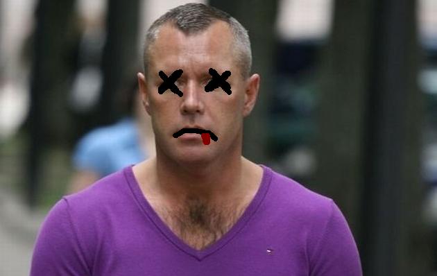 Vaizdas:Kedys mire.jpg