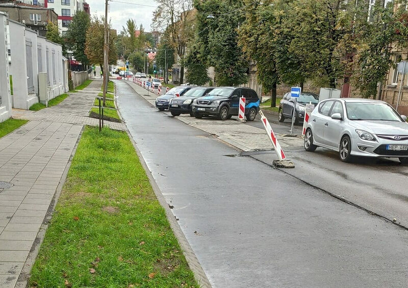 Vaizdas:Algirdo gatve vilnius rekonstrukcija dviraciu takas.jpg