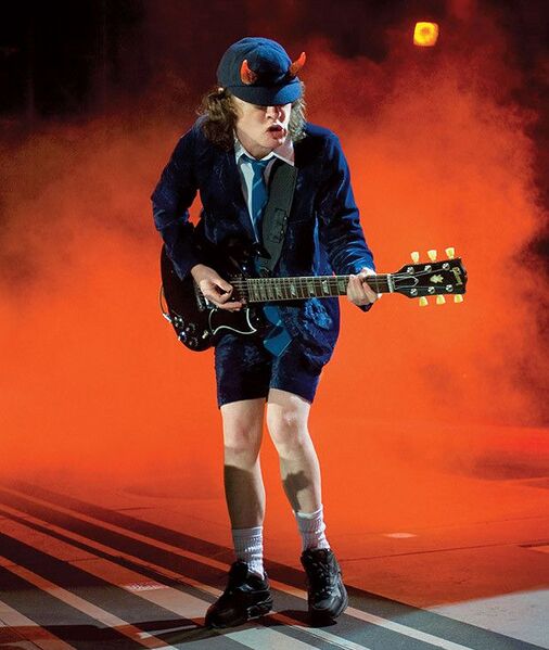 Vaizdas:Angus young ac-dc gibson sg elektrine gitara.jpg