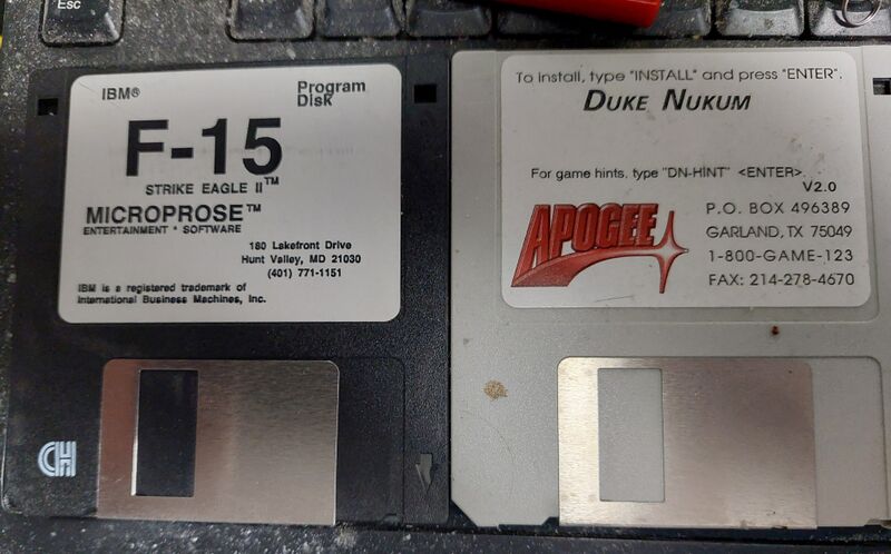 Vaizdas:Apogee duke nukum.jpg