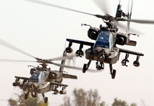 Boeing apache ah-64 sraigtasparnis.jpg