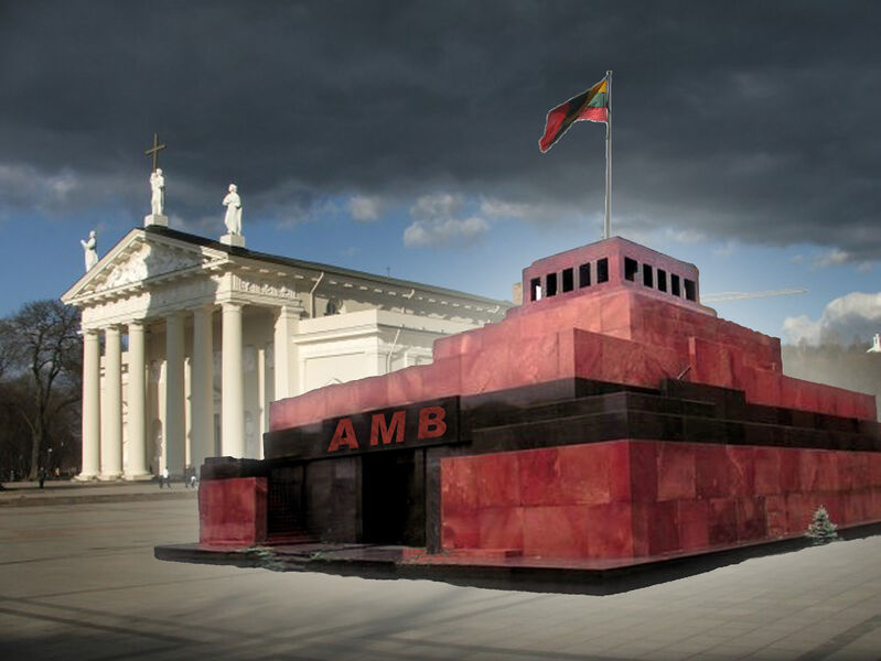 Vaizdas:Brazausko mauzoliejus.jpg