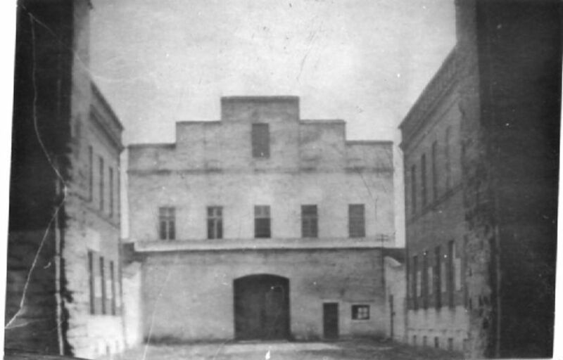 Vaizdas:Cerniachovskas kazkada.jpg