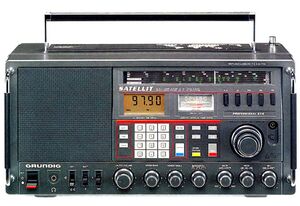 Grundig-satellit-650-radijo imtuvas-1986.jpg