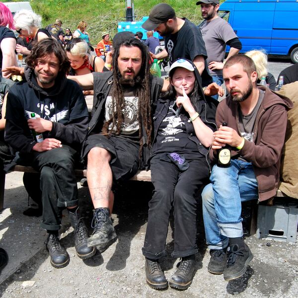 Vaizdas:Grupė žievininkų.jpg