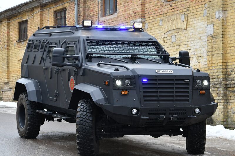 Vaizdas:IAG Guardian VST sarvuotis.jpg