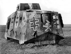 Lietuviskas senovinis tankas.jpg