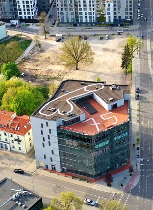 Maskvos namai didelis pimpalas gyvate 75 pobieda.jpg