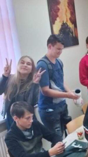 Meilė seilė.jpg