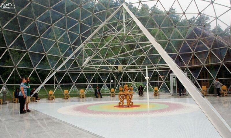 Vaizdas:Merkines piramide.jpg