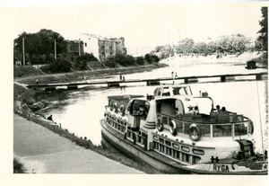 Pontoninis tiltas vilniuje apie 1974.jpg