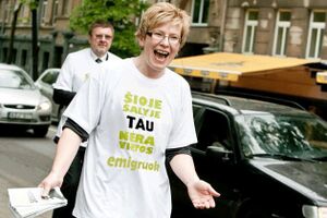 Simonyte emigracija.jpg