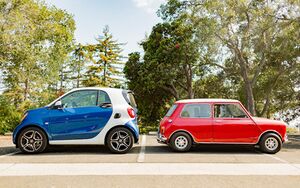 Smart vs mini.jpg