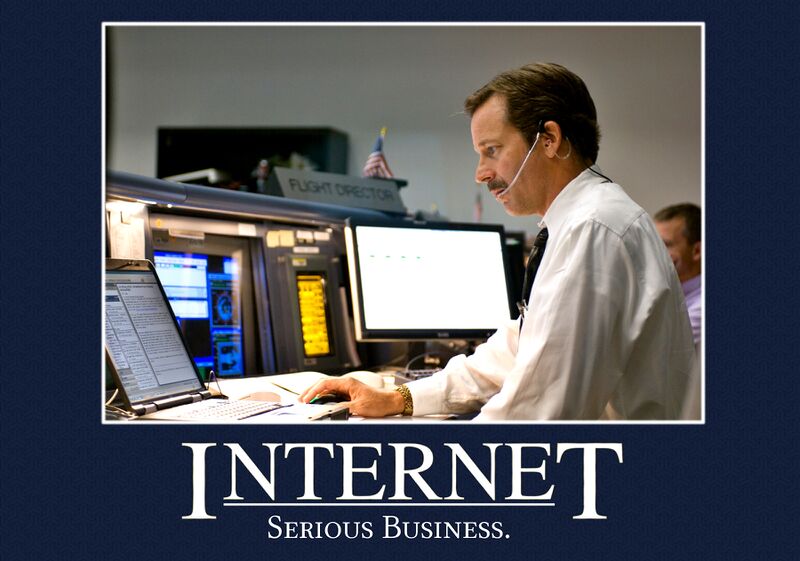 Vaizdas:The Internet is Serious Business.jpg