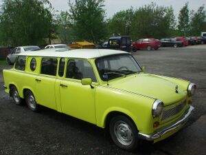 Trabant limousine.jpg