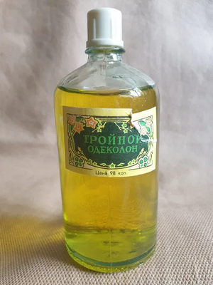 Trojnoj odekolonas.webp