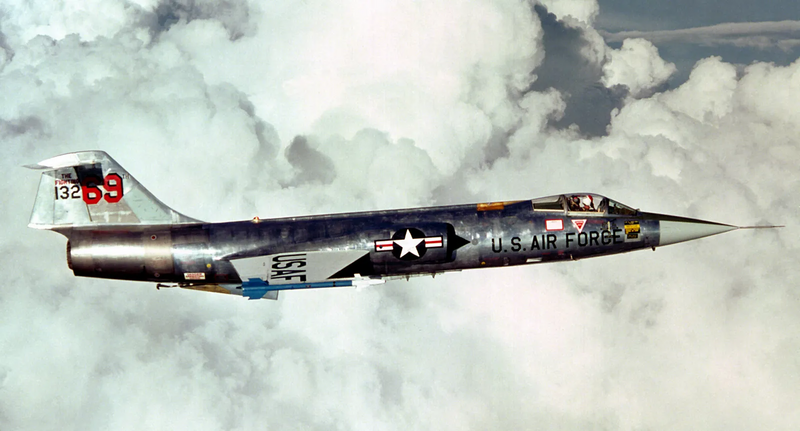 Vaizdas:US-Air-Force-Lockheed-F-104G-Starfighter.webp