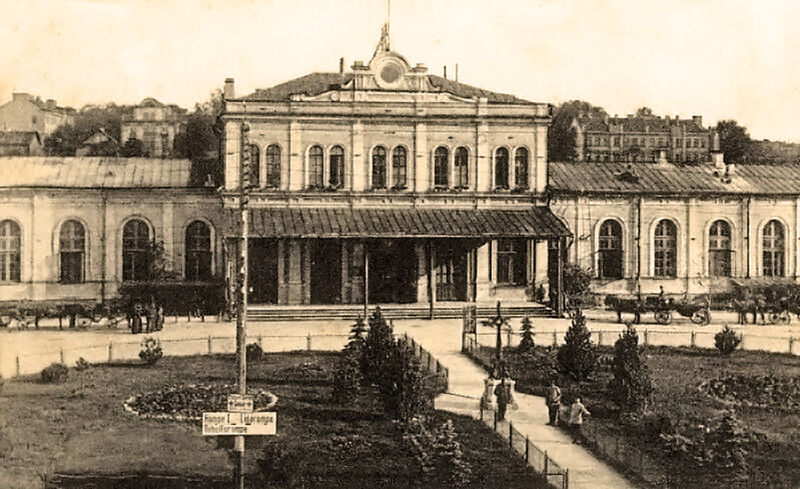 Vaizdas:Vilniaus gelezinkelio stotis.jpg